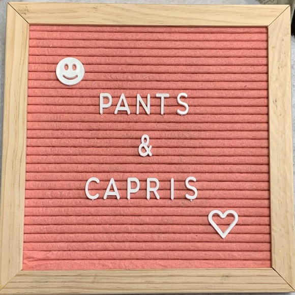 Pants/Capris - Picture 1 of 1